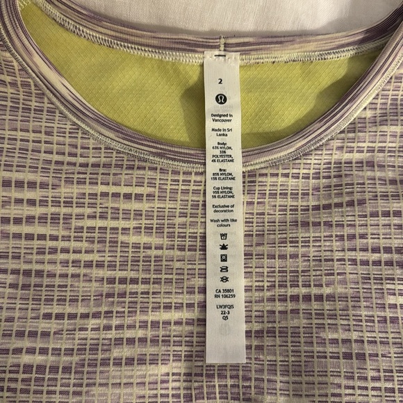 Lululemon workout top - Picture 2 of 3